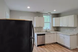 75 Livingston St, Lowell, MA 01852 - Photo 5