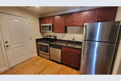 277 Pawtucket Street #3B, Lowell, MA 01854 - Photo 3