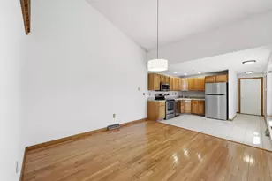 18 Castle Hill Rd, Agawam, MA 01001 - Photo 11