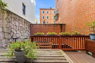 190 Endicott St, Boston, MA 02113 - Photo 27