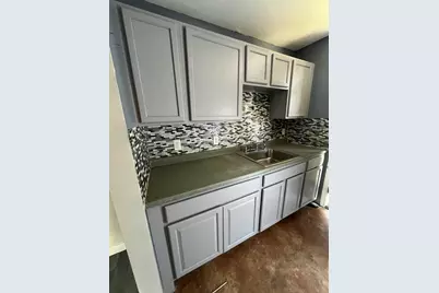 297 Hartwell Street #2, Fall River, MA 02721 - Photo 3