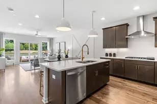 16 Weathervane Dr, Walpole, MA 02081 - Photo 3