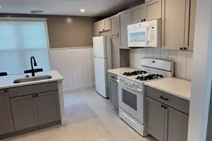 694 King Philip, Fall River, MA 02724 - Photo 7