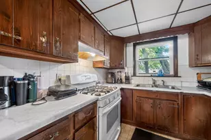 2 Mill St, Beverly, MA 01915 - Photo 11