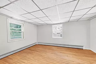 2 Mill St, Beverly, MA 01915 - Photo 9