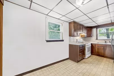 2 Mill St, Beverly, MA 01915 - Photo 7