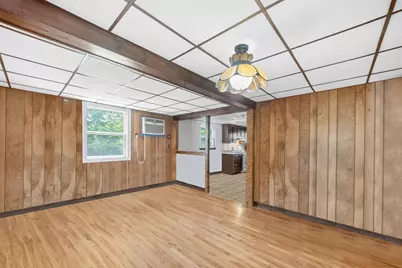 2 Mill St, Beverly, MA 01915 - Photo 5