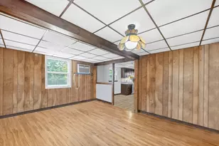 2 Mill St, Beverly, MA 01915 - Photo 5