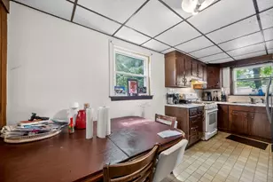 2 Mill St, Beverly, MA 01915 - Photo 9