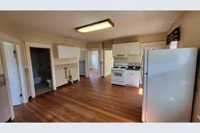 40 Endicott Street #40, Lowell, MA 01854 - Photo 5