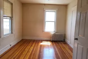40 Endicott St, Lowell, MA 01854 - Photo 11