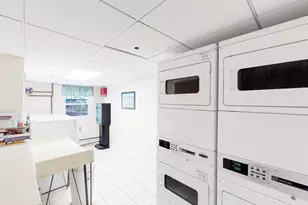 137 Peterborough, Boston, MA 02215 - Photo 11