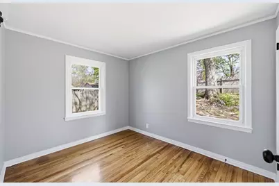 118 Surrey Road, Springfield, MA 01118 - Photo 21