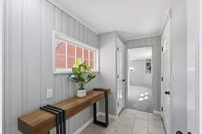 118 Surrey Road, Springfield, MA 01118 - Photo 13