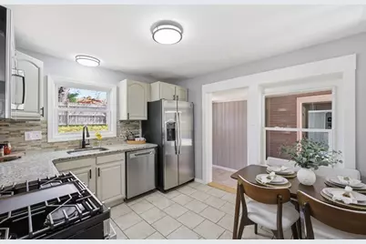 118 Surrey Road, Springfield, MA 01118 - Photo 7