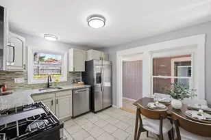 118 Surrey Rd, Springfield, MA 01118 - Photo 7
