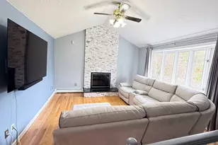 83 Ash St, Spencer, MA 01562 - Photo 3