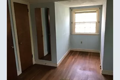 14 Locust St, Woburn, MA 01801 - Photo 17