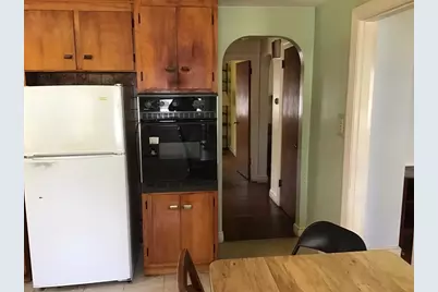 14 Locust St, Woburn, MA 01801 - Photo 5