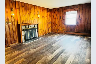 94 City Depot Rd, Charlton, MA 01507 - Photo 3