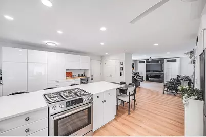 396 Dedham St, Newton, MA 02459 - Photo 7