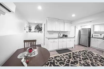396 Dedham St, Newton, MA 02459 - Photo 23