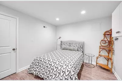 396 Dedham St, Newton, MA 02459 - Photo 25