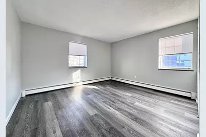 128 North St #10, Newton, MA 02460 - Photo 15