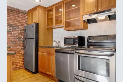 386 Commercial Street #4A, Boston, MA 02109 - Photo 5
