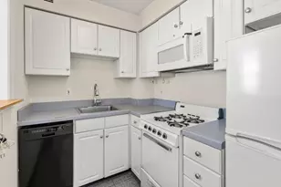 21 Bowdoin, Boston, MA 02114 - Photo 7