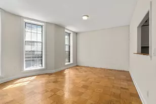 21 Bowdoin, Boston, MA 02114 - Photo 3
