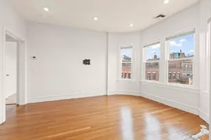 37 Revere St, Boston, MA 02114 - Photo 3