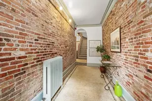 37 Revere St, Boston, MA 02114 - Photo 29