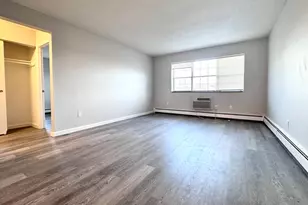 130 North St, Newton, MA 02460 - Photo 3