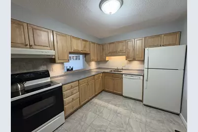 1 Summit Drive #24, Reading, MA 01867 - Photo 9