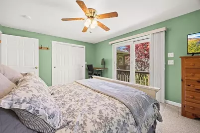 74 Lakeview Ave, Taunton, MA 02780 - Photo 29
