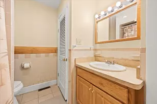 74 Lakeview Ave, Taunton, MA 02780 - Photo 23