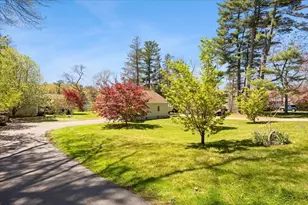 74 Lakeview Ave, Taunton, MA 02780 - Photo 5