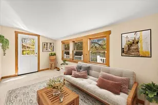 74 Lakeview Ave, Taunton, MA 02780 - Photo 21