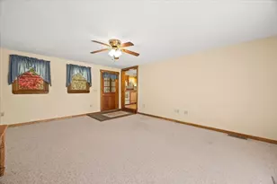 74 Lakeview Ave, Taunton, MA 02780 - Photo 11
