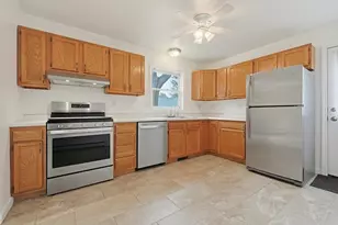 3 Jr's Ln, Franklin, MA 02038 - Photo 13