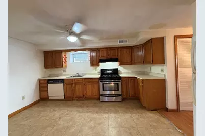 11 Irving St #1, Revere, MA 02151 - Photo 3