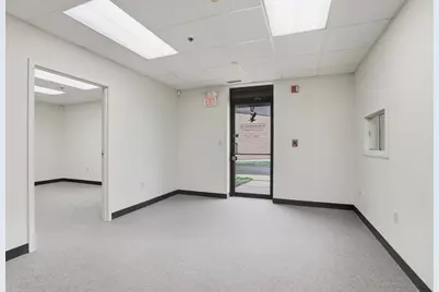 65 Parker St #9, Newburyport, MA 01950 - Photo 9