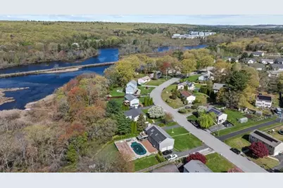 11 Riverside Dr, Webster, MA 01570 - Photo 39