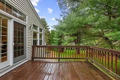 11 Riverside Dr, Webster, MA 01570 - Photo 27