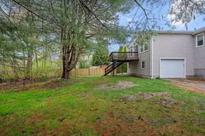 11 Riverside Dr, Webster, MA 01570 - Photo 31