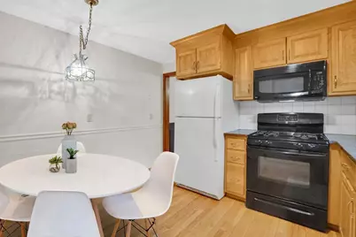 6 Garden Ln, Wilbraham, MA 01095 - Photo 5