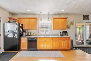 3 Southwick Rd, Peabody, MA 01960 - Photo 3
