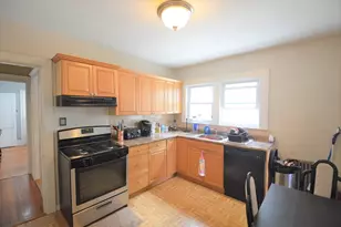 18 Hunnewell Ave, Boston, MA 02135 - Photo 3