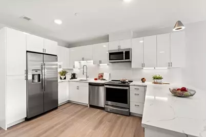 68 Los Angeles #106, Newton, MA 02458 - Photo 3